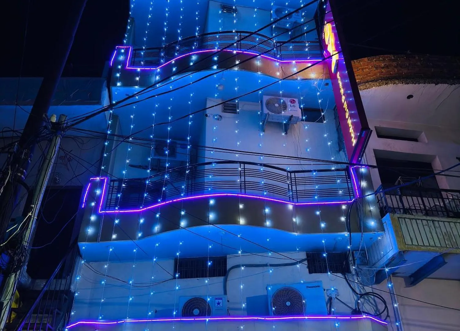 Hotel Sai Palace P.G. House فاراناسي الهند